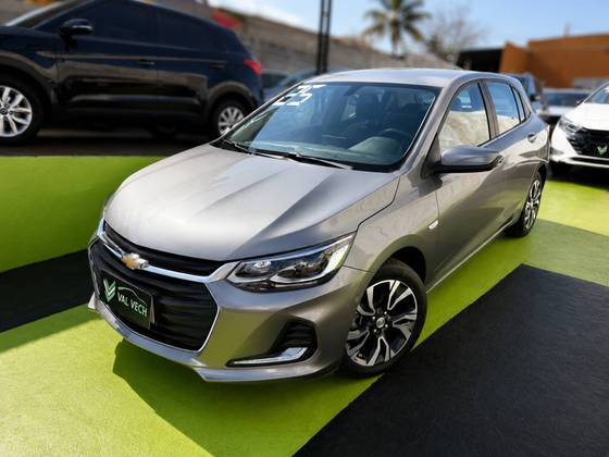 CHEVROLET ONIX 1.0 TURBO FLEX PREMIER AUTOMÁTICO CHEVROLET ONIX 1.0 TURBO FLEX PREMIER AUTOMÁTICO
